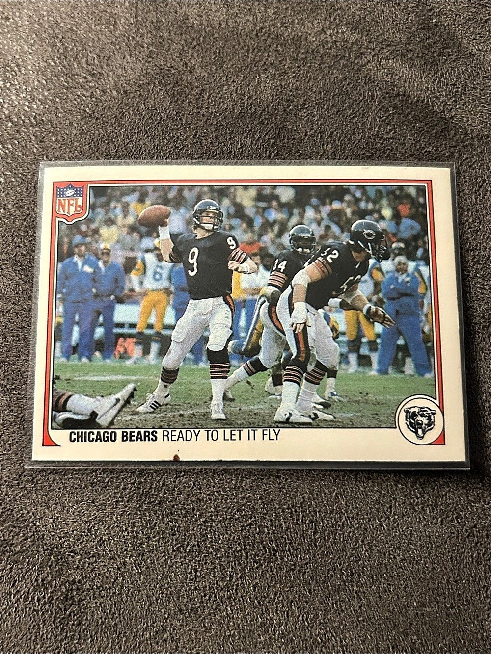 1983 Fleer NFL Team Action Chicago Bears Jim McMahon Walter Payton #7 RC